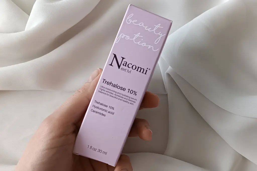 Serum do twarzy z trehalozą 10% Nacomi